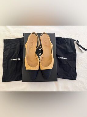 CHANEL Two-Tone Slingback Flats in Tan and Black
